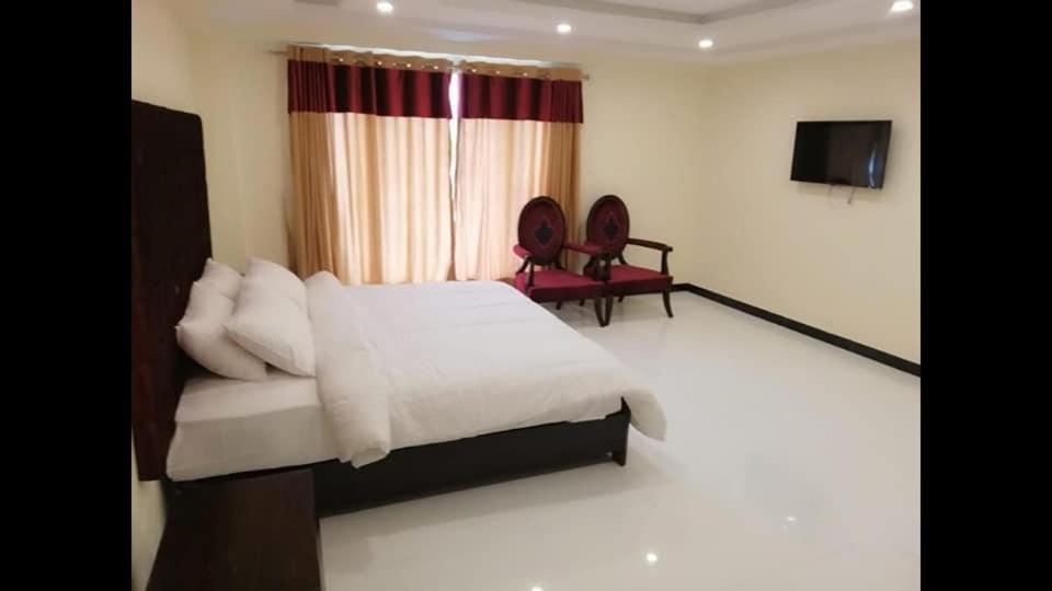 Cloud Way Hotel Наран Екстериор снимка